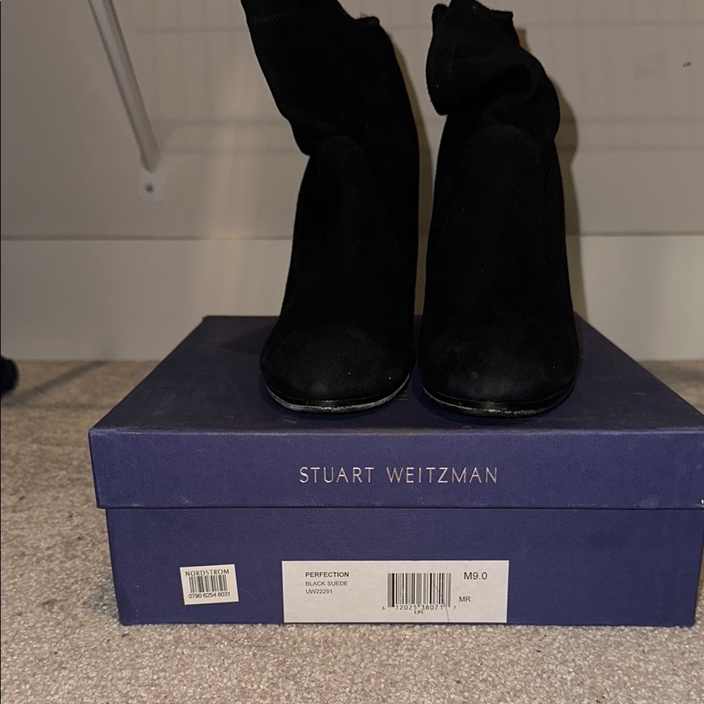 Stuart Weitzman Black Heeled Boots Sleek Minimalist Design